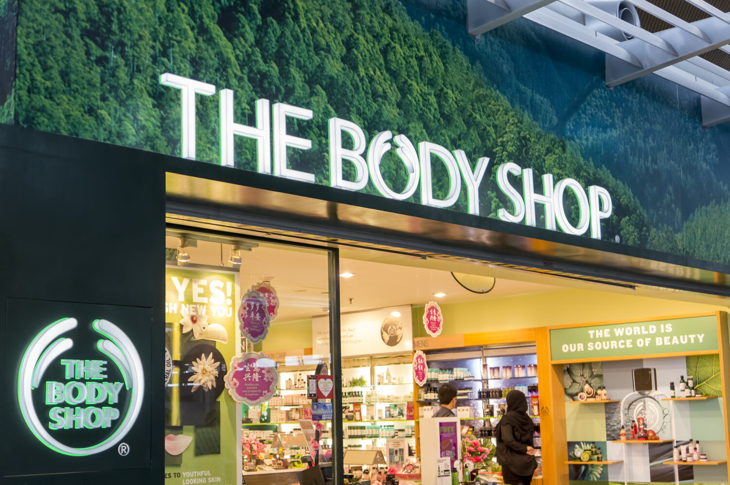 The Body Shop unveils new store at Battersea Power Station Completely