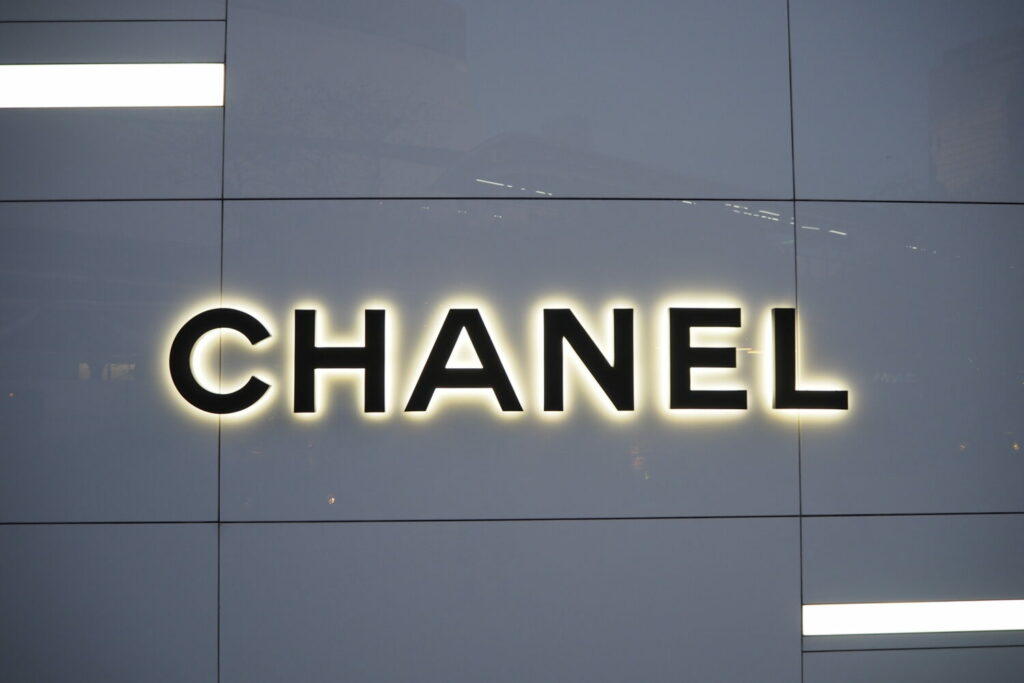 Chanel's logo on a storefront