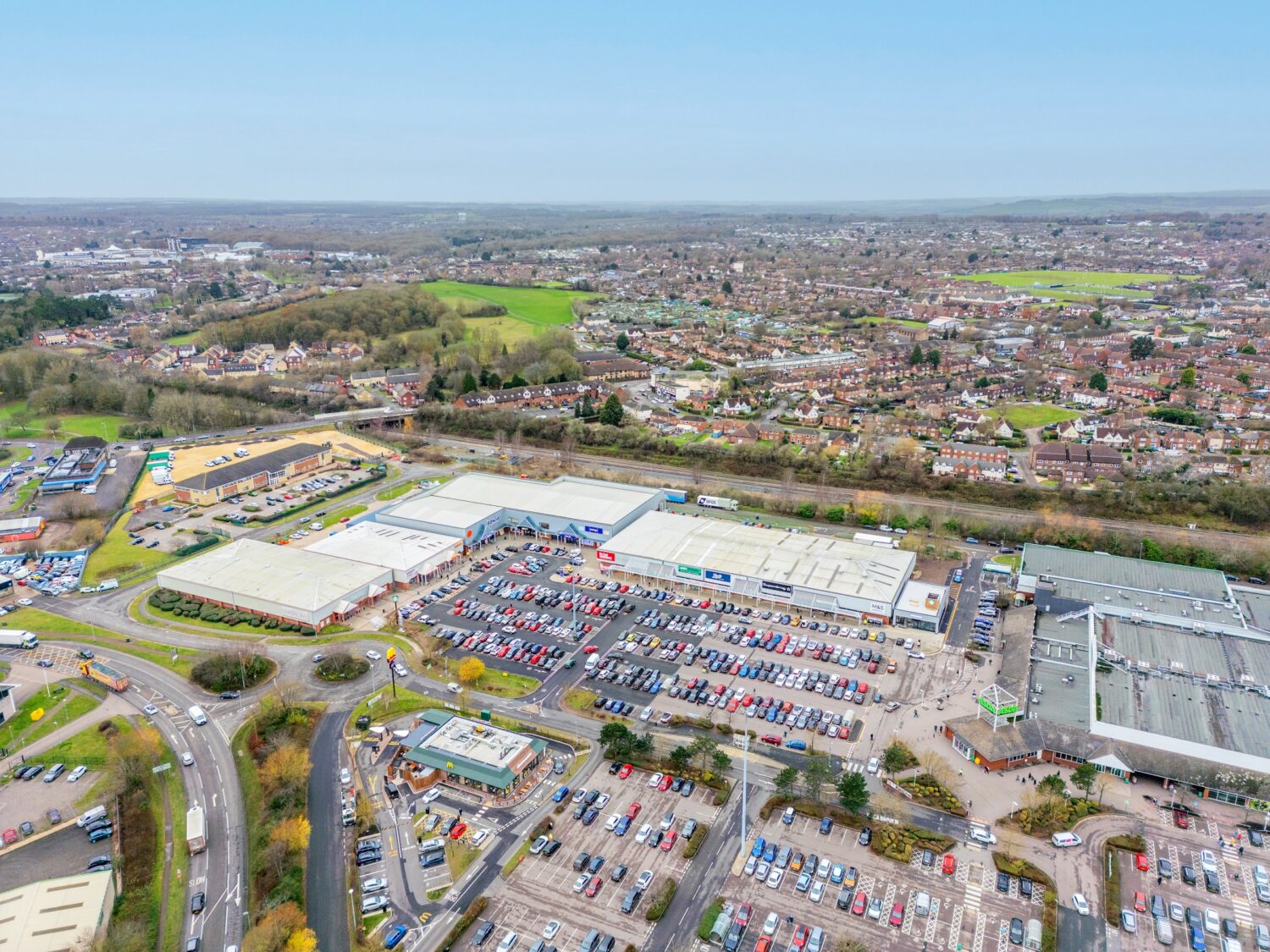 Columbia Threadneedle adds retail park duo to portfolio Completely