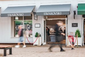 Swarovski opens first outlet store in Scotland at Caledonia Park