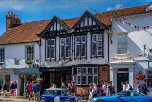 Zizzi restaurant at former Henley coach house sold