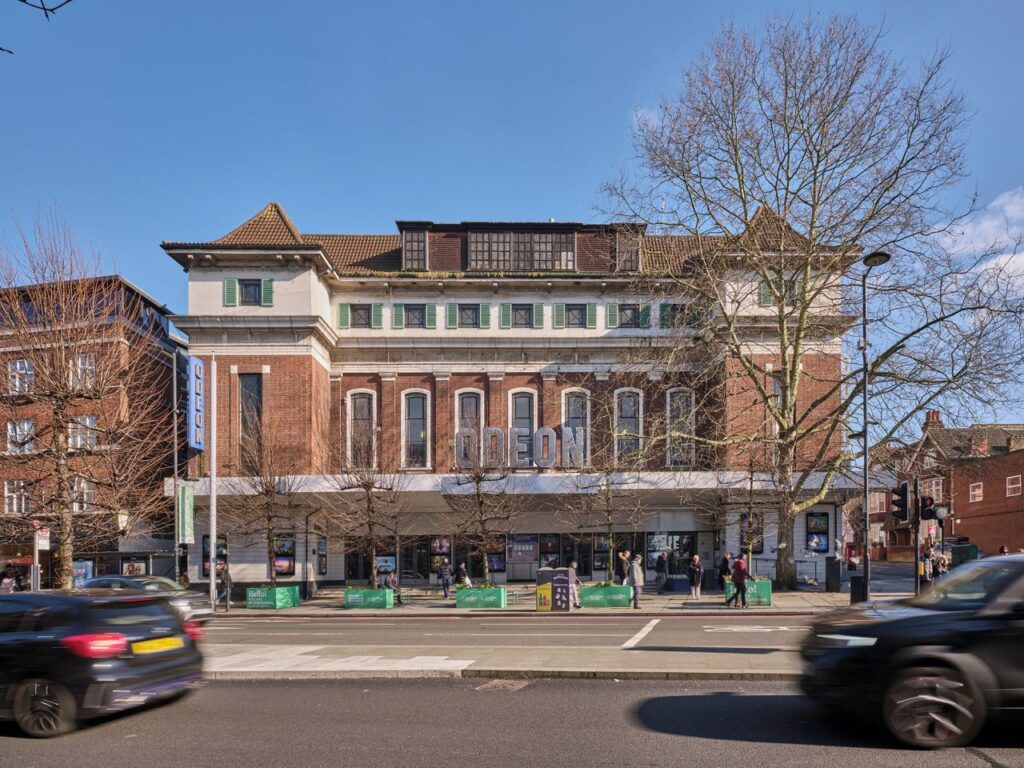 CBRE IM hands South London cinema £6.5m price tag - Completely Retail News